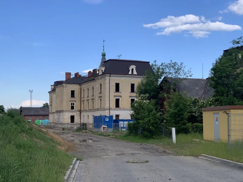 Opava Dukelská Kışlası 02 ve 03 No’lu Binaların Konuta Dönüşüm ve Yenileme Projesi